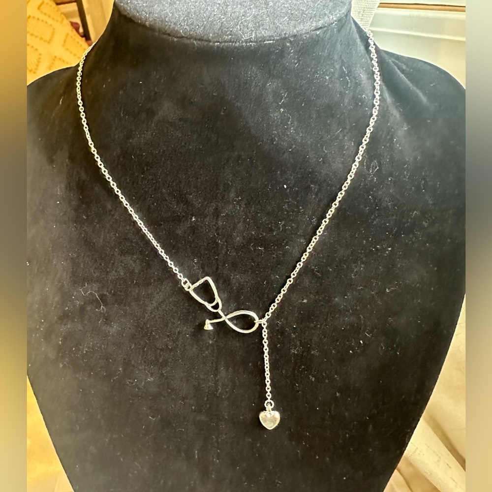 Nurse or doctor stethoscope and heart silver tone necklace new